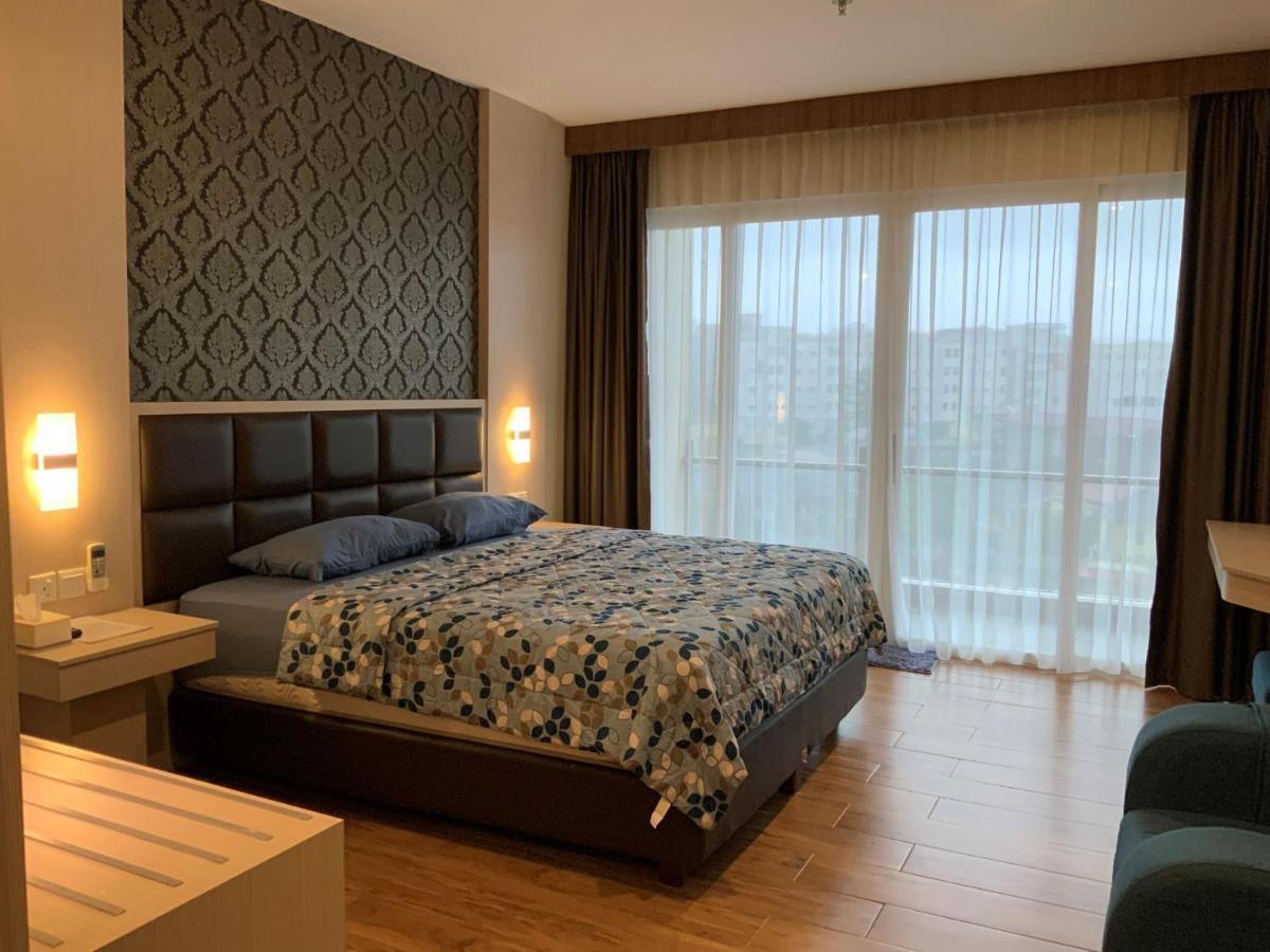 Palam Mansion At Aston Apartment - Batam Наґойя Екстер'єр фото